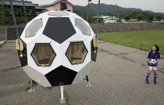 Ngôi nhà có hình quả bóng ở Nhật Bản